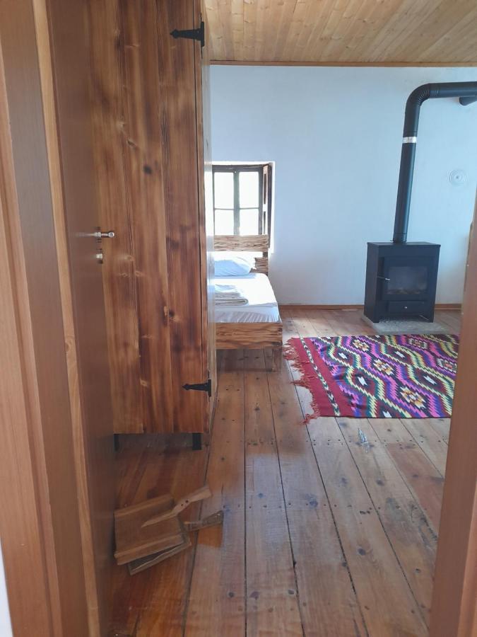 Bujtina Tusha Hotell Priska e Madhe Exteriör bild